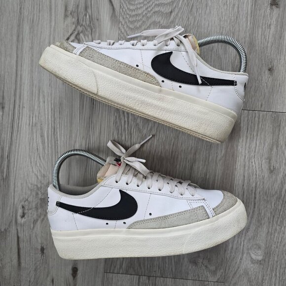 Nike | Blazer '77 white leather black sporty low-top platform sneakers | WMS 6 - Picture 2 of 11